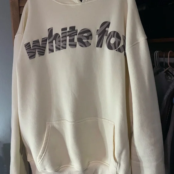 White Fox Hoodie - Picture 6 of 9